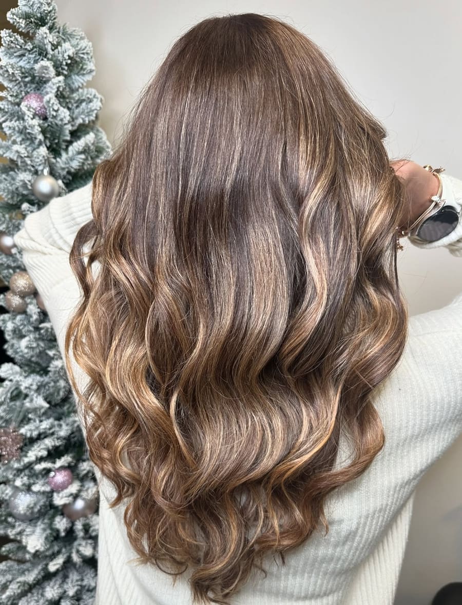 Braune Balayage mit warmen Reflexen